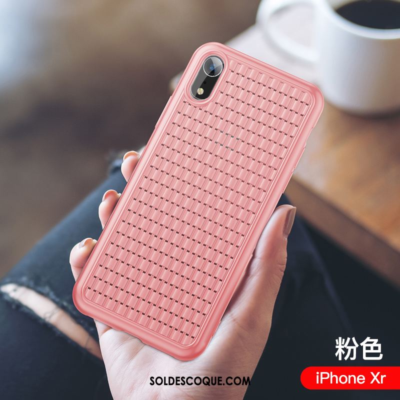 Coque iPhone Xr Silicone Luxe Tissage Rose Téléphone Portable En Ligne