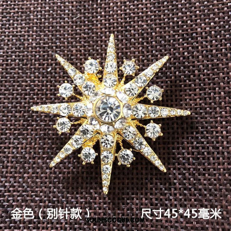 Broche Femme Accessoires Corsage Carrière Le Nouveau Flocon De Neige Pas Cher