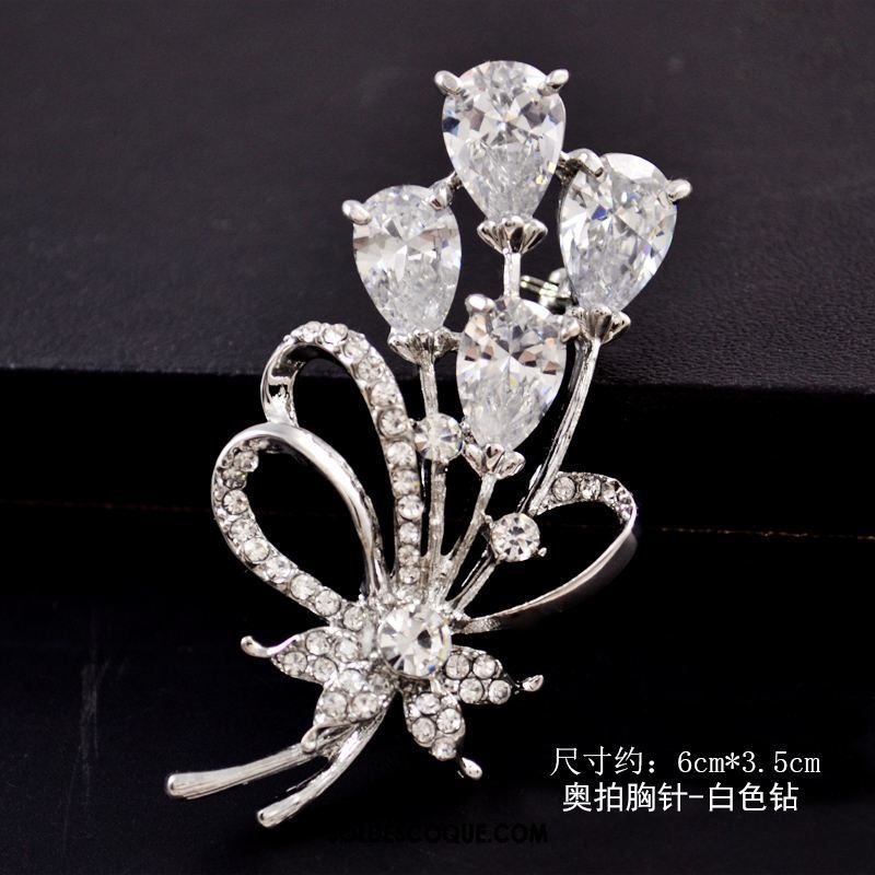 Broche Femme Corsage Boucle D'écharpe Cristal Collier Châle Pas Cher