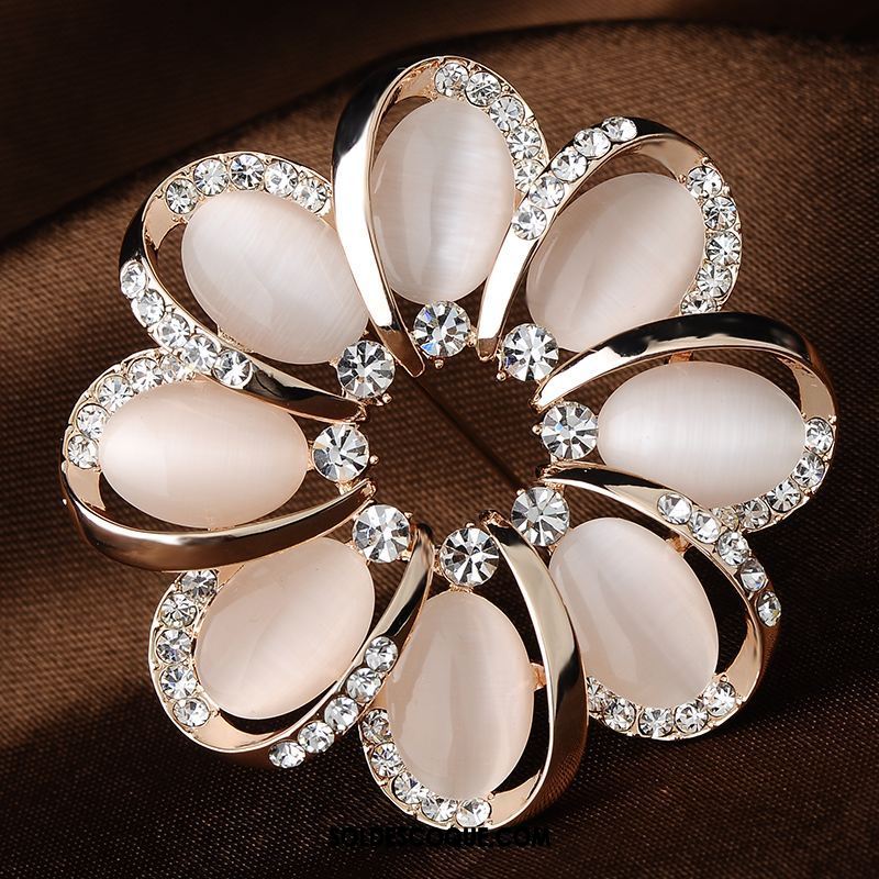 Broche Femme Personnalité Corsage Pierres De Strass Châle Accessoires Soldes