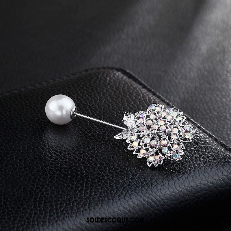 Broche Femme Rose Pierres De Strass Manteau Cardigan Haut Grade En Ligne