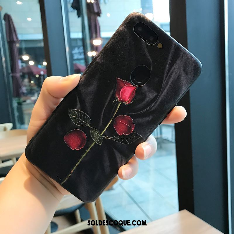 Coque Oppo R11s Vintage Gaufrage Noir Étui Fleur Pas Cher