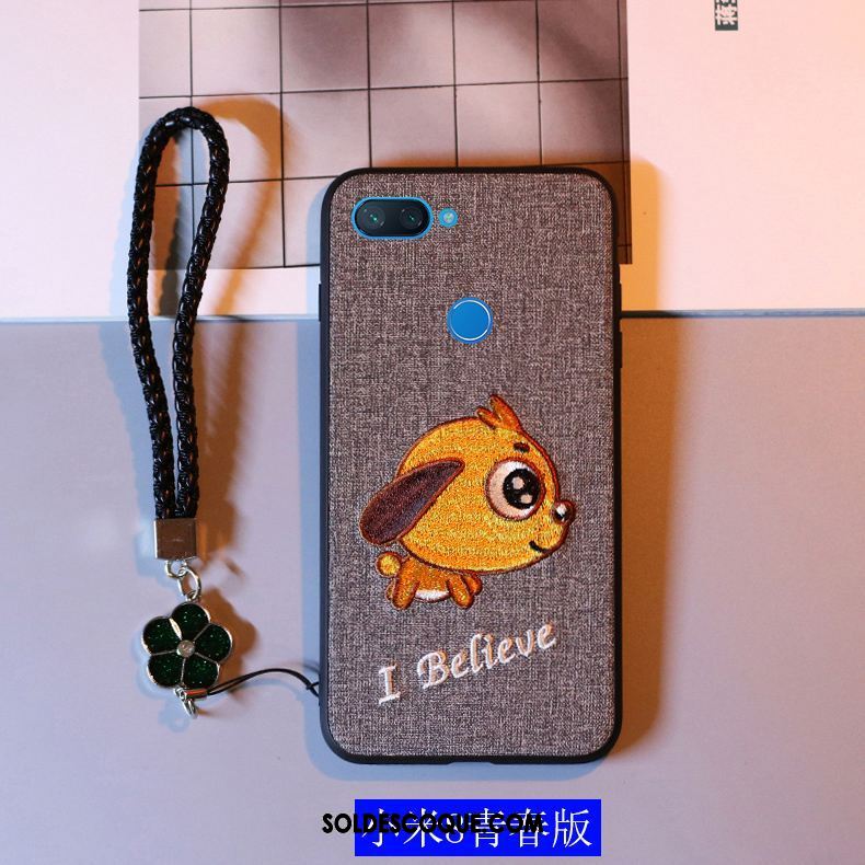 Coque Xiaomi Mi 8 Lite Broderie Incassable Protection Silicone Téléphone Portable En Vente