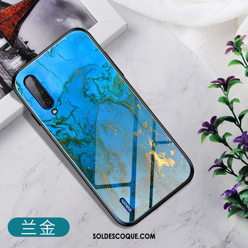 Coque Xiaomi Mi A3 Petit Dégradé Téléphone Portable Rouge Simple Pas Cher