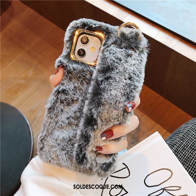 Coque iPhone 11 Incassable Luxe Téléphone Portable Peluche Net Rouge Pas Cher