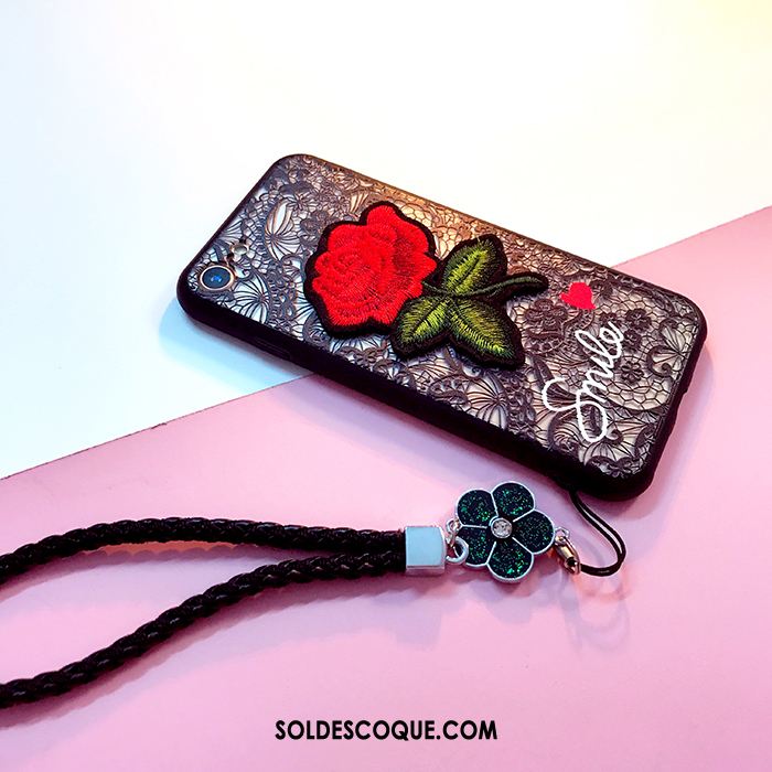 Coque iPhone 8 Rose Personnalité Ornements Suspendus Blanc Tendance En Vente