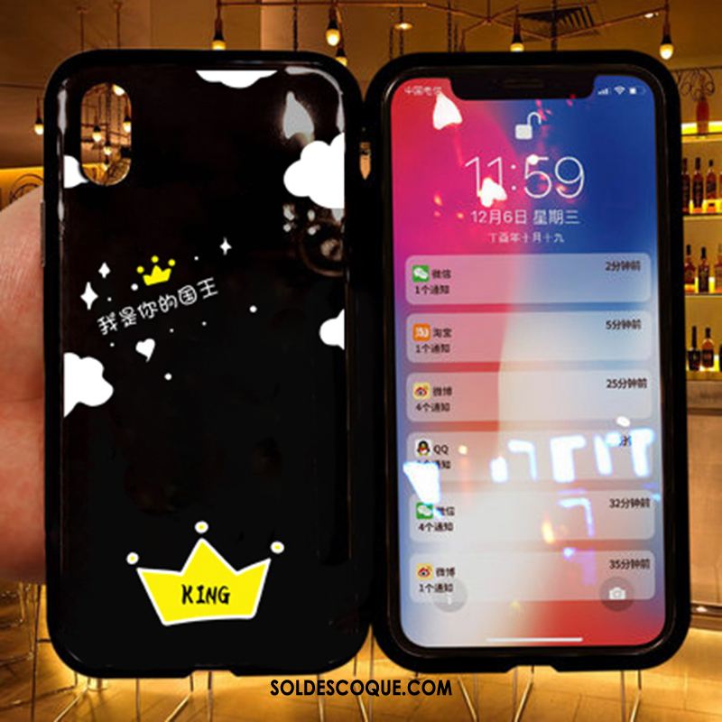 Coque iPhone Xs Net Rouge Dessin Animé Téléphone Portable Magnétisme Jaune En Vente