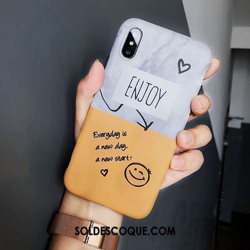 Coque iPhone Xs Silicone Délavé En Daim Ultra Fluide Doux Souriant Pas Cher