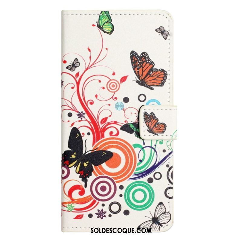 Housse iPhone 14 Pro Papillons Noirs et Blancs