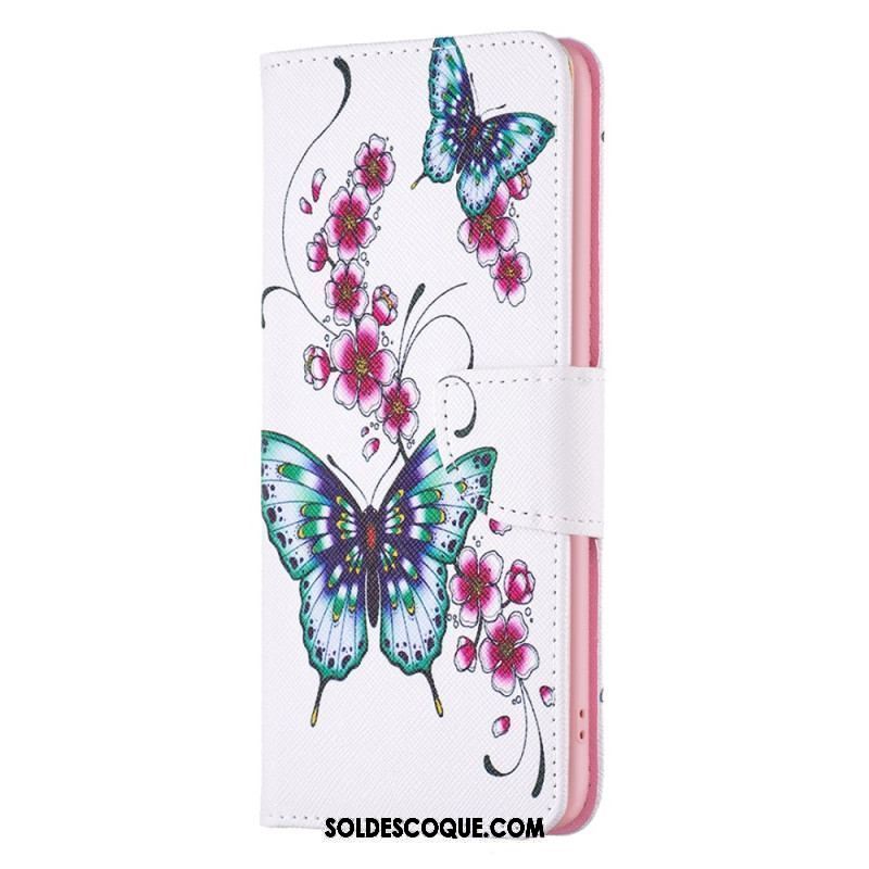 Housse iPhone 15 Plus Papillons Colorés