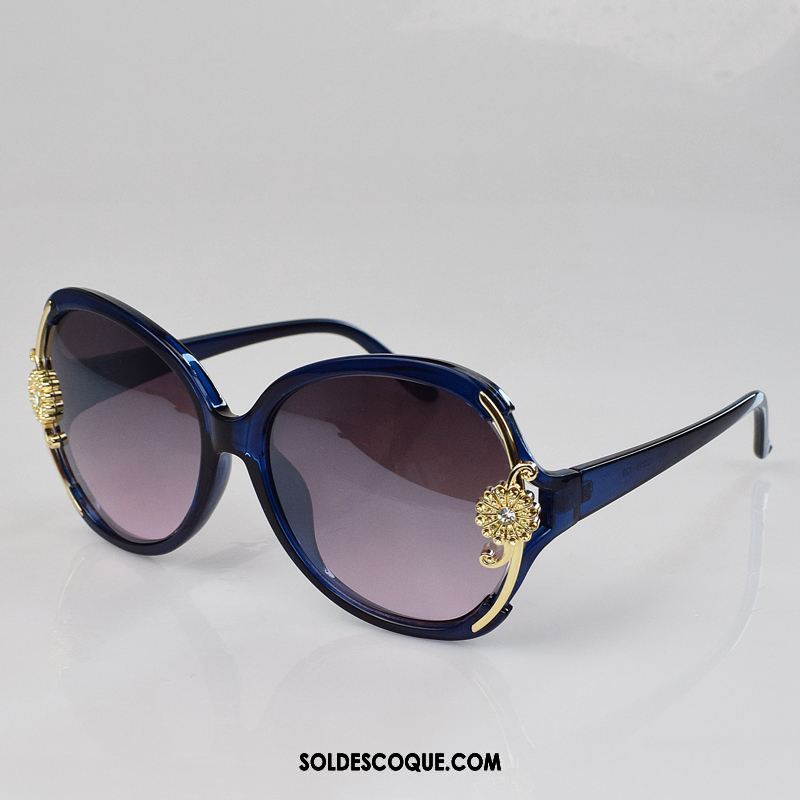 Lunettes De Soleil Femme Bleu Visage Rond Simple Élégant Diamant Pas Cher