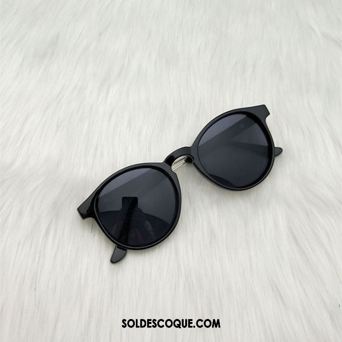 Lunettes De Soleil Femme Le Nouveau Tendance Visage Rond Rouge Réseau En Vente