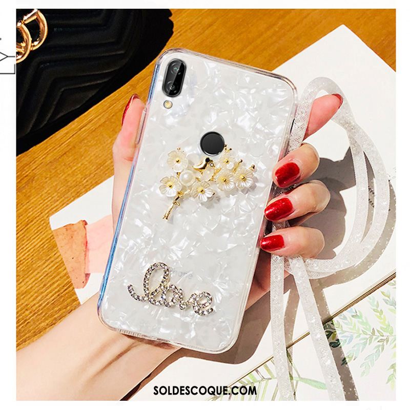 Coque Huawei P Smart+ Simple Net Rouge Incruster Strass Ornements Suspendus Silicone En Ligne