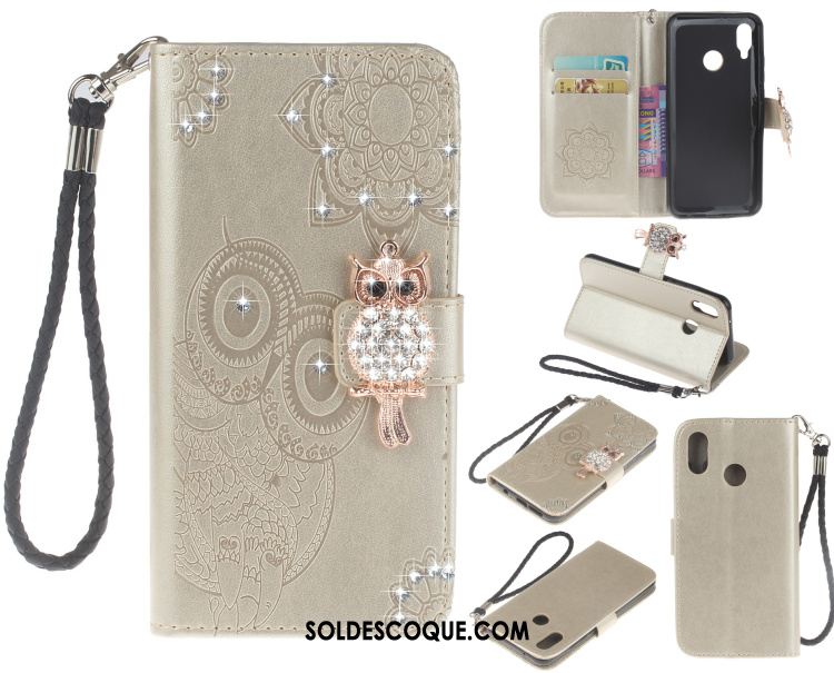 Coque Huawei P20 Lite Chat Protection En Relief Étui En Cuir Strass Pas Cher