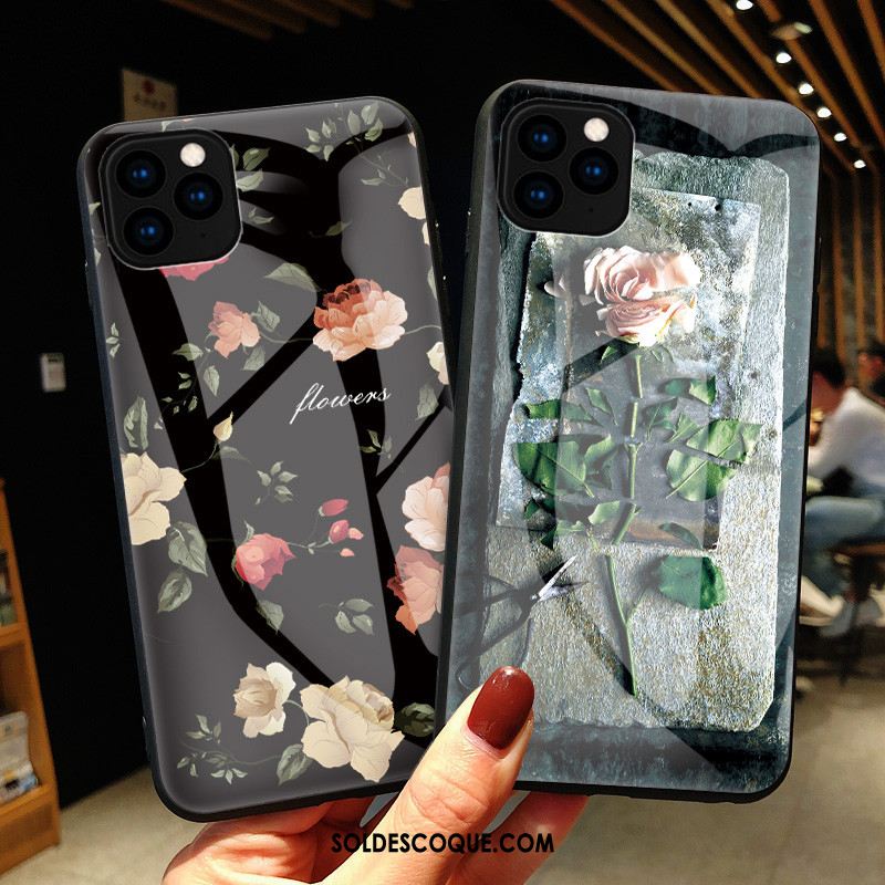 Coque iPhone 11 Pro Simple Rose Art Noir Incassable France