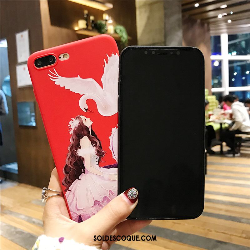 Coque iPhone 8 Plus Rouge Tout Compris Net Rouge Cou Suspendu Incassable En Ligne