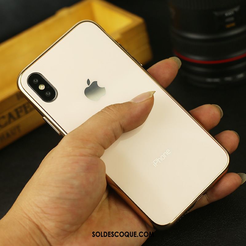 Coque iPhone Xs Max Incassable Marque De Tendance Border Étui Noir Housse Pas Cher