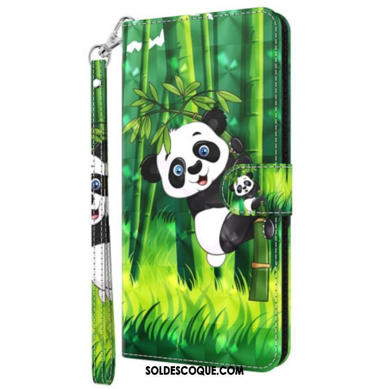 Housse Oppo A54 5G / A74 5G Panda et Bambou à Lanière